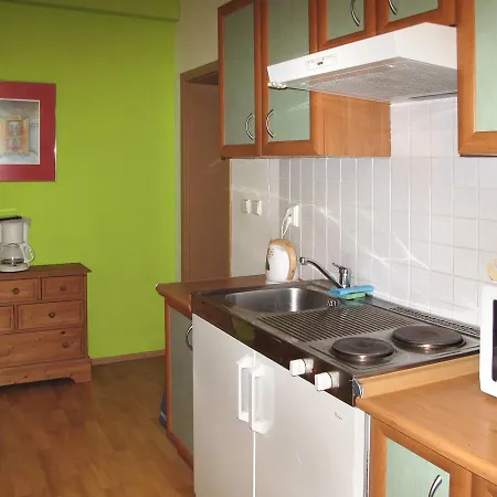 Novakova 126w Apartman *